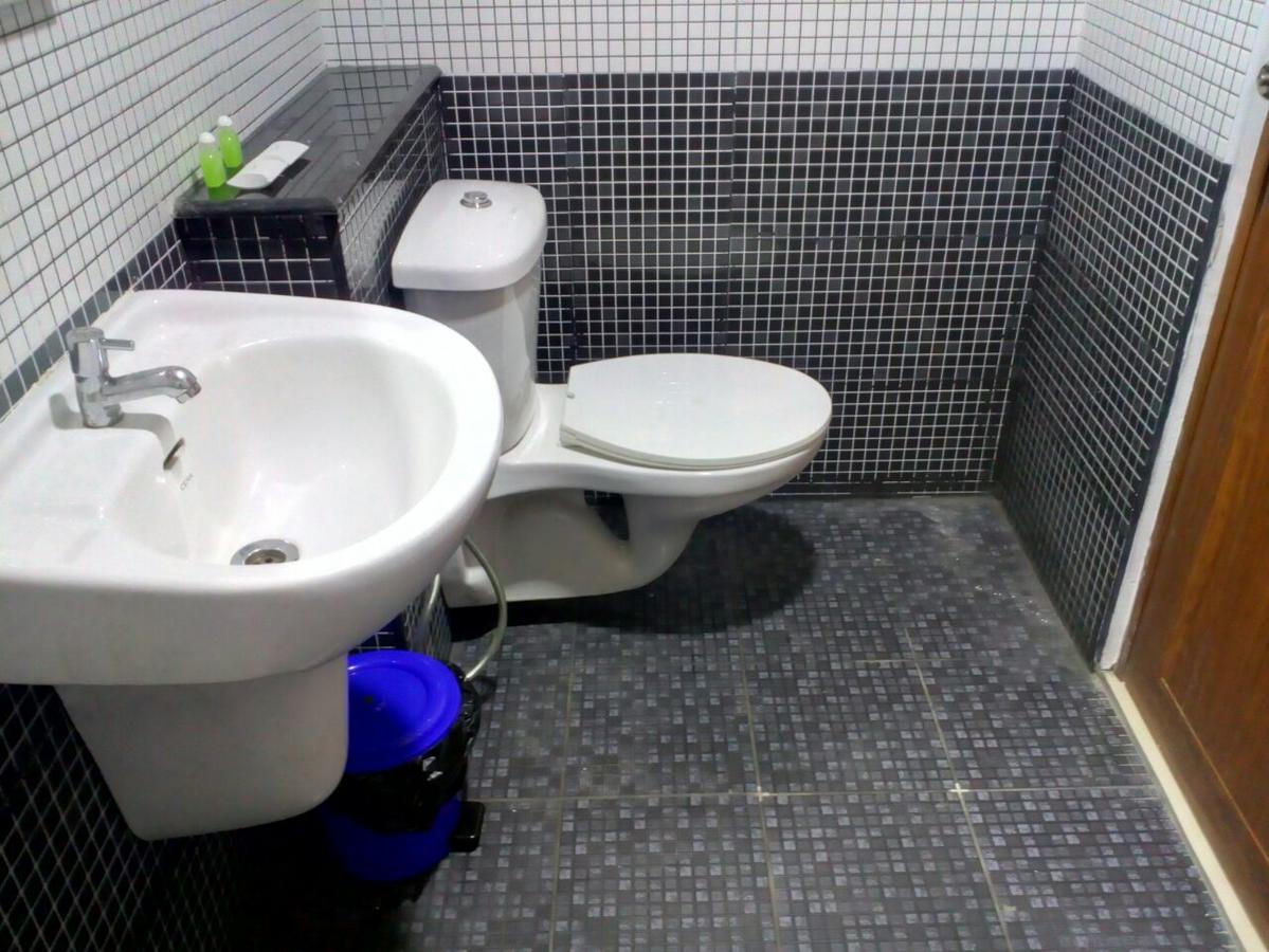Traven Homes Infopark Kakkanad Corporate Suit Rooms Kochi Extérieur photo