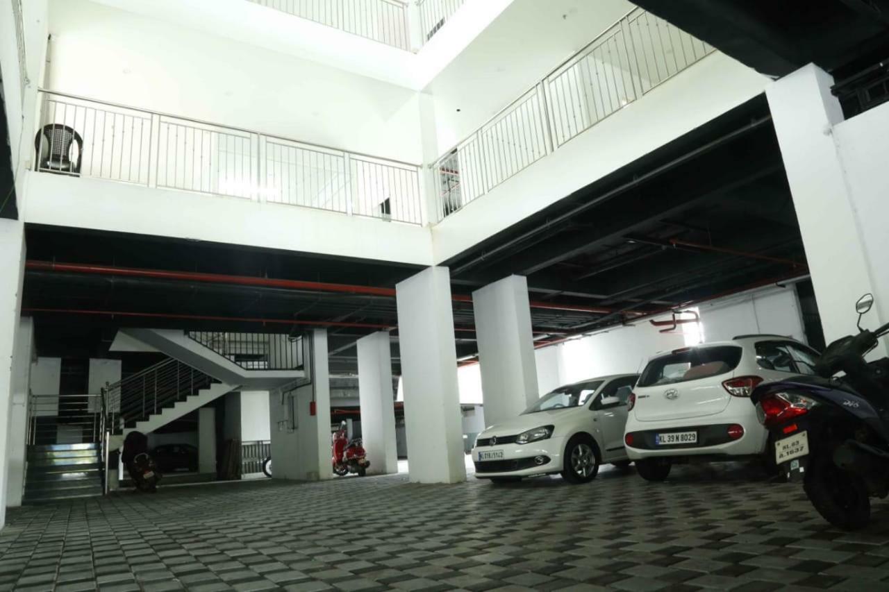 Traven Homes Infopark Kakkanad Corporate Suit Rooms Kochi Extérieur photo